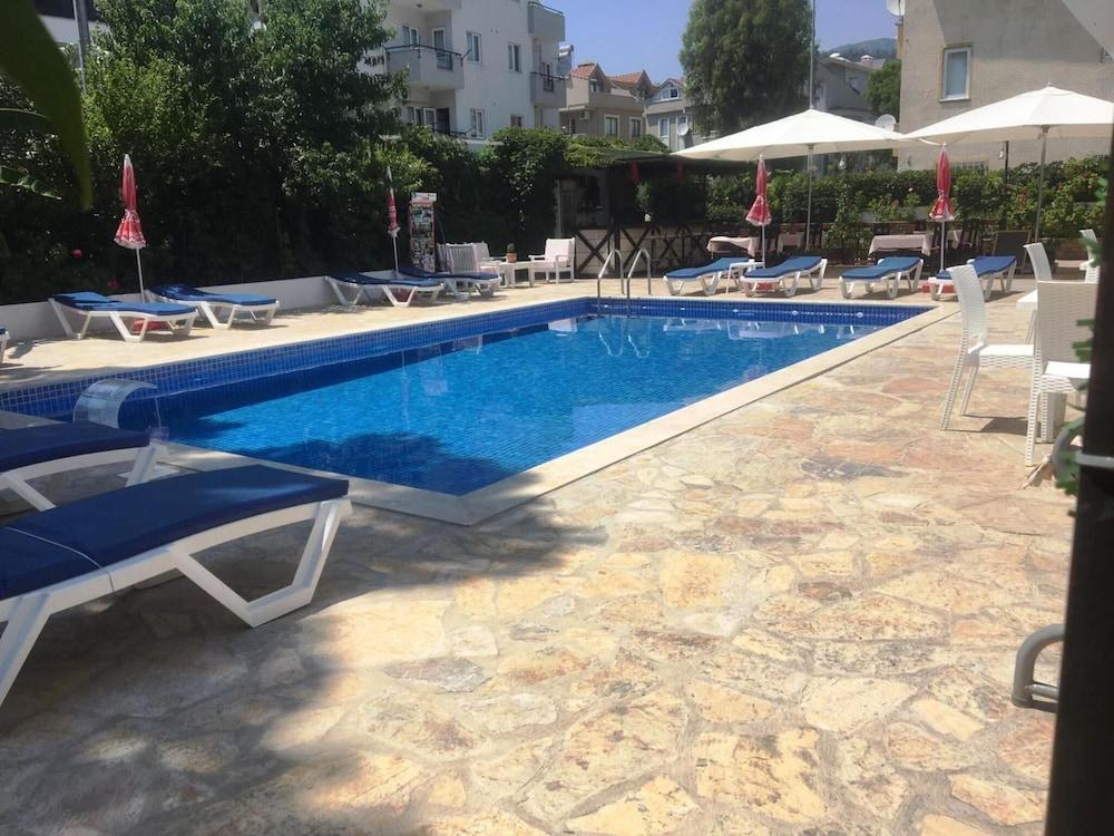 Unver Hotel Marmaris Exterior photo