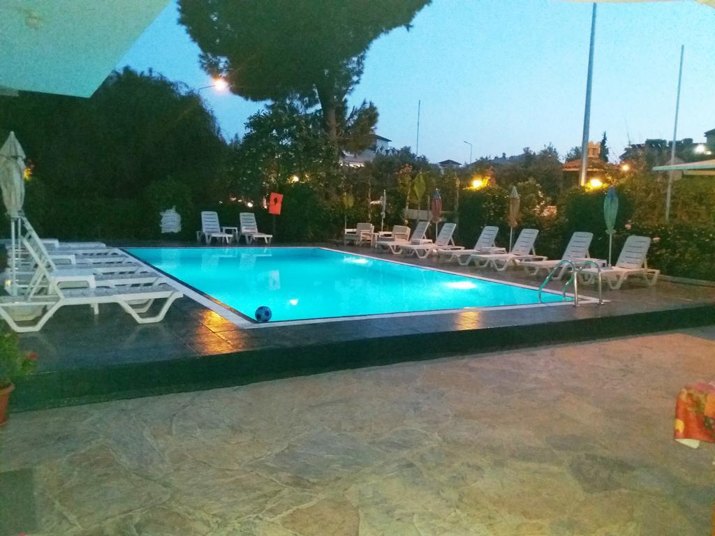 Unver Hotel Marmaris Exterior photo