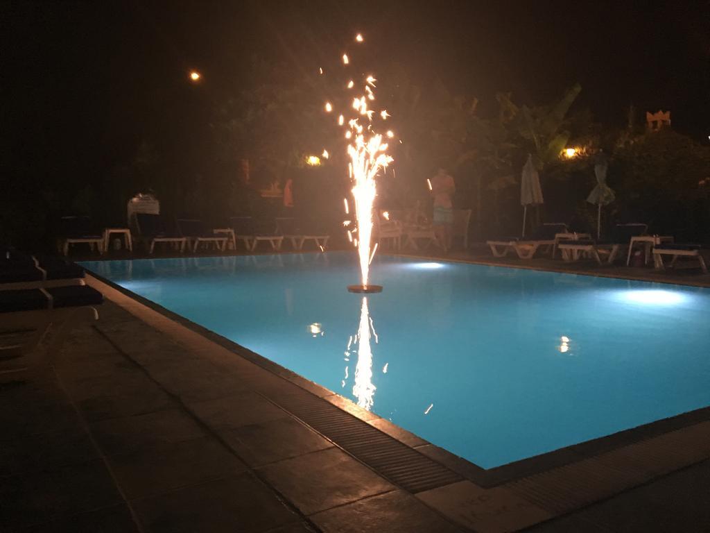 Unver Hotel Marmaris Exterior photo